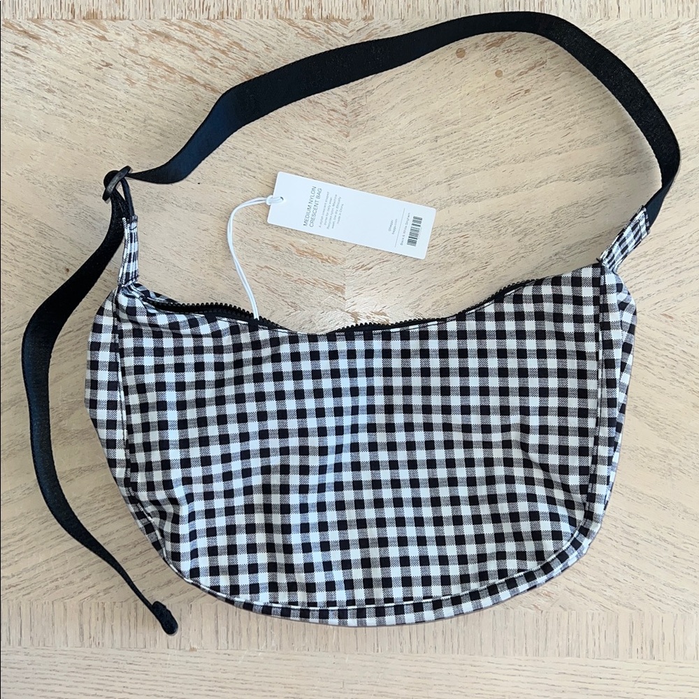 BAGGU Black and White Gingham Medium Crescent Bag
